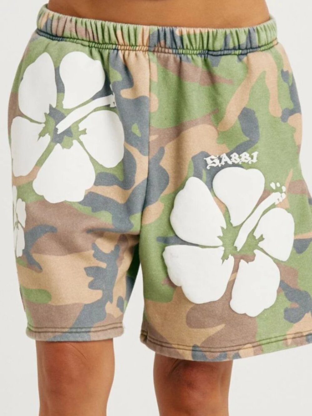 Sabbi Happy Hibiscus Shorts - Camo